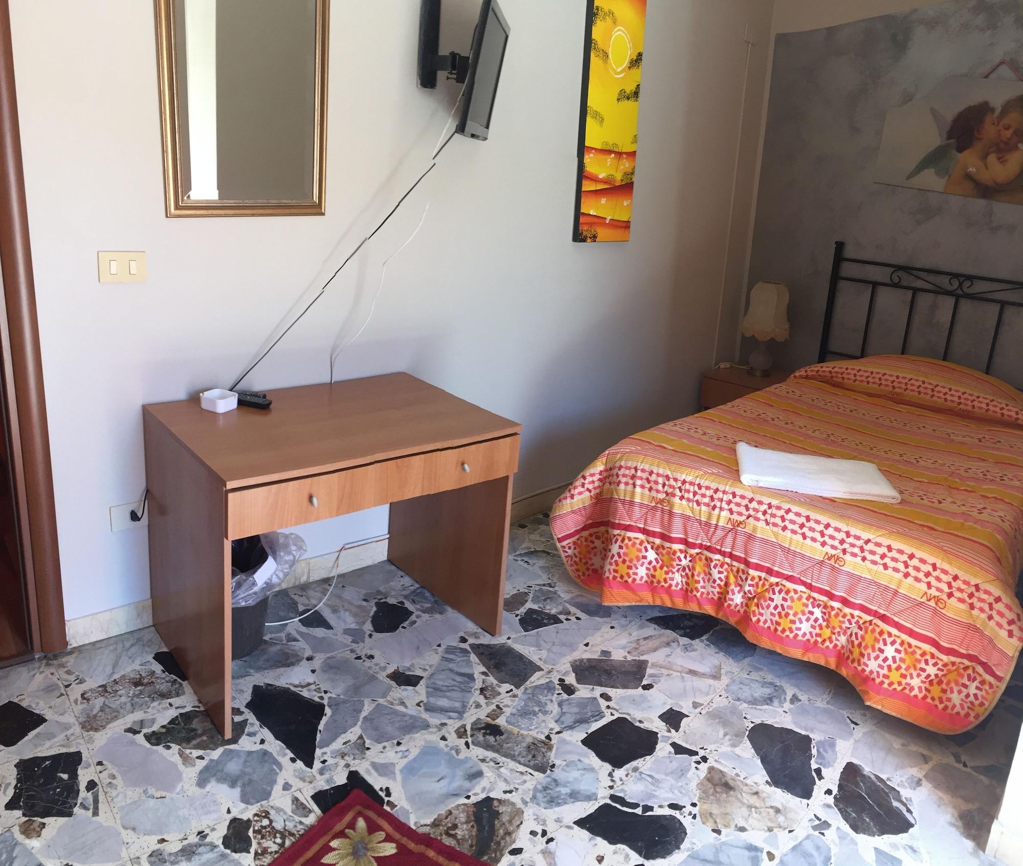 Populus Bed & Breakfast Сиракуза Екстериор снимка