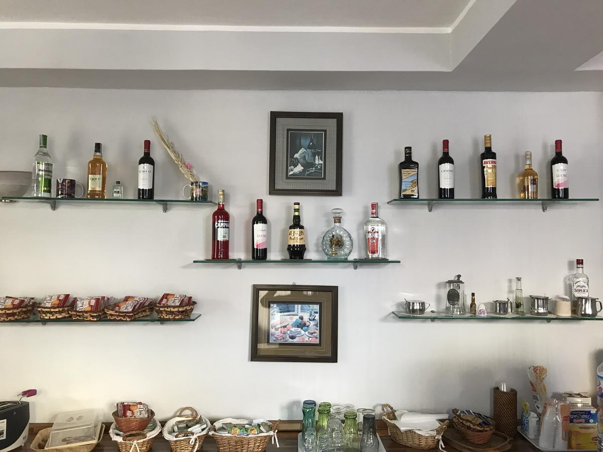 Populus Bed & Breakfast Сиракуза Екстериор снимка